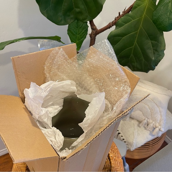 New West Elm XL Boho Gray Glass Abstract Asymmetrical Flower Vase Home Décor 10” - Picture 11 of 12